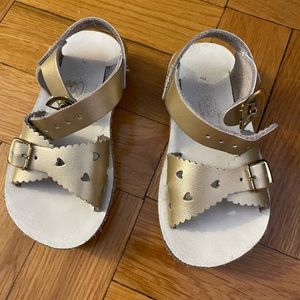 Barely worn Saltwater Sandals In Gold Toddler Size 7